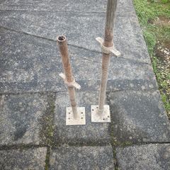 Pair of steel acrow scaffold props