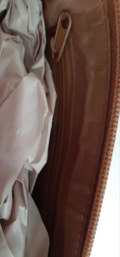 New small bag tag attached