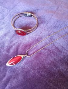 Pendant & Bracelet Set