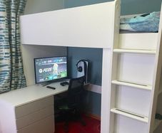 bunk bed
