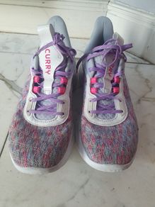 Basketball runners Under Armour