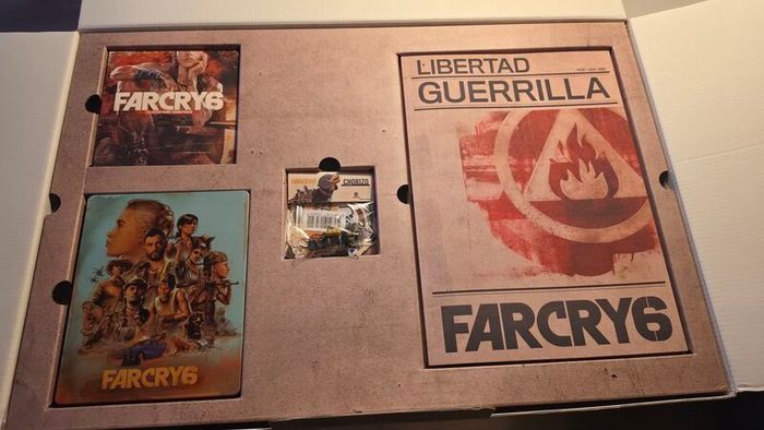 Far Cry 6 - Flamethrower Replica & Collector's Items (No Game)