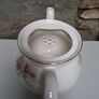 Sadler teapot roses Image 3