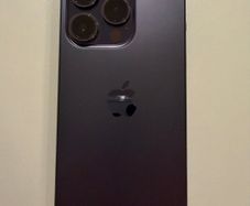 iPhone 14 Pro 256GB Unlocked - Box & Cable Include