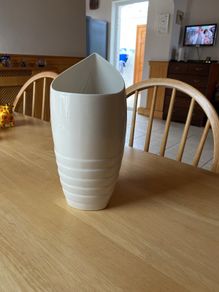 Vase - Belleek Living