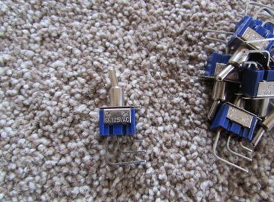 SPDT PCB Miniature Toggle Switch