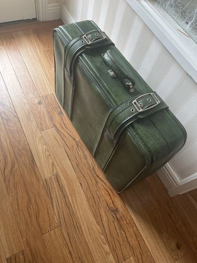 Vintage 70's Green Faux leather Suitcase VGC