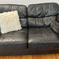 Black Leather 2 Seater Sofa Excellent Condition