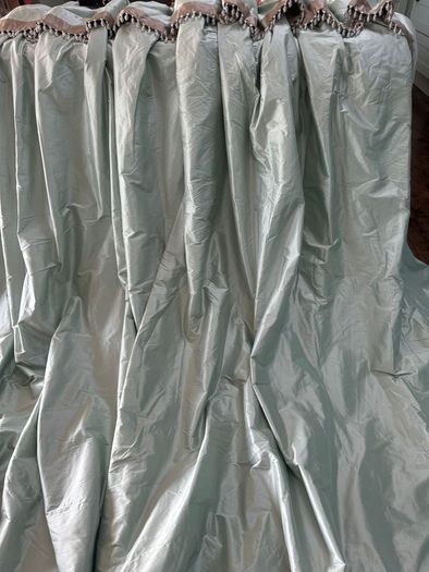 Colefax & Fowler Lucerne Silk INTERLINED Curtains 89 inch drop x 49 inch w per Panel 2 pairs Av