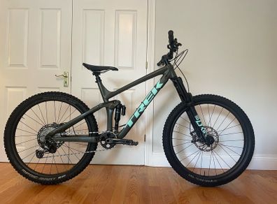 Trek Remedy 8 Full Suspension Mountain Bike
