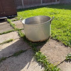 Pot