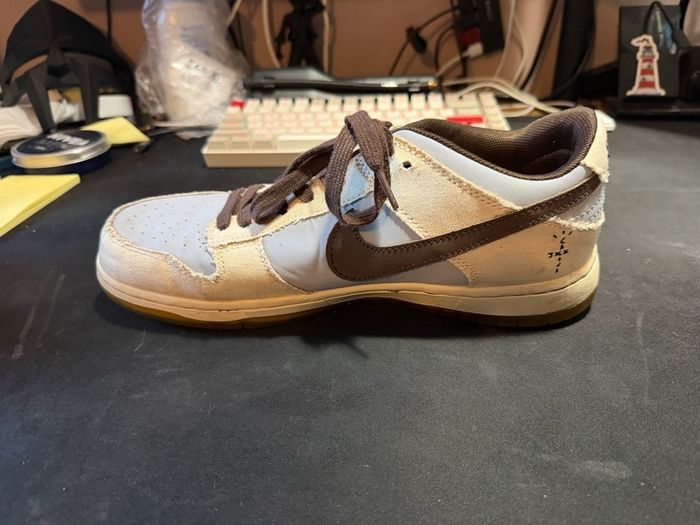 Nike Dunk Low Travis Scott x PlayStation