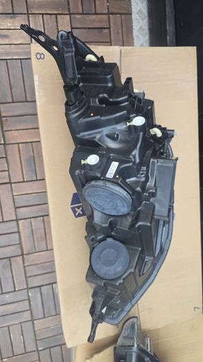 ford transit custom 2025 model head lights led
