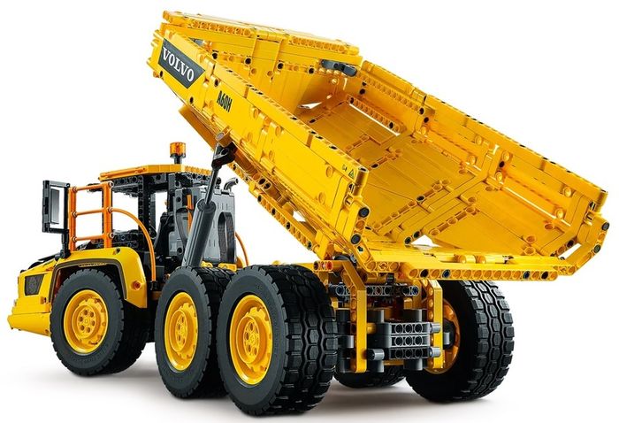 LEGO Technic 42114 6x6 Volvo Articulated Hauler