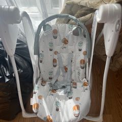 Baby swing