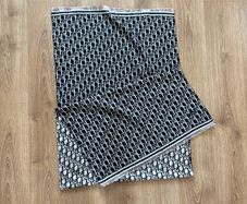 dior scarf