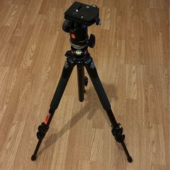 Manfrotto 190XPROB tripod & 488RC4 Ballhead with quick release plate
