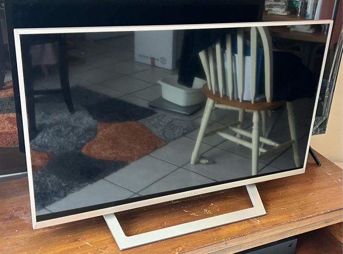 Sony TV 32"