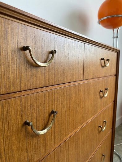 Vintage Teak Mid Century Chest of Drawers Storage