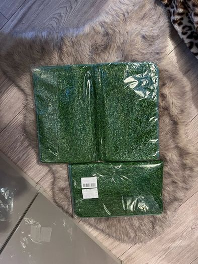 artificial grass pads