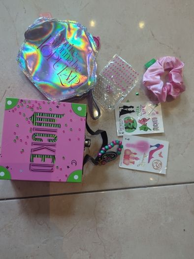 Wicked accesories
