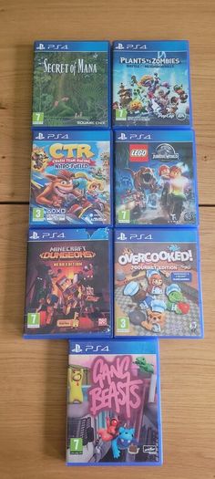 PS4 Pro 1tb + 2 Controllers + Charging Dock + Games
