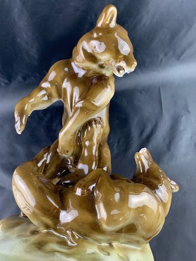 Antique Pecs Zsolnay Fighting bears Hungarian Figurine