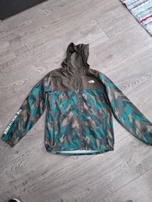 Northface wind breaker
