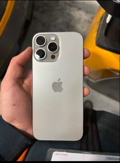 iPhone 16 pro max 256gb