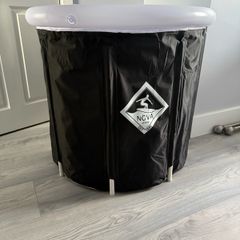 NOVA Sports Portable Ice Bath - Perfect Condition (Used twice)