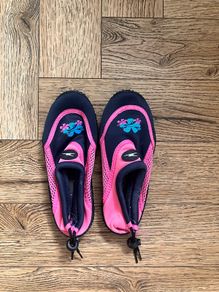 Beach shoes soze 13