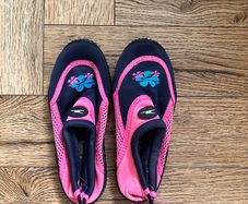 Beach shoes soze 13