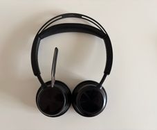 HP Poly Voyager Focus 2 Bluetooth Headset