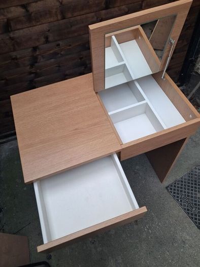small vanity table