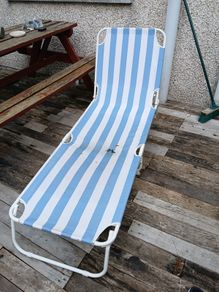 Sun lounger