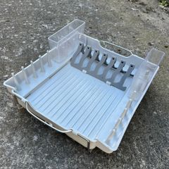 Dish drainer