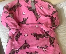 Wearable Blanket - Oversized Hoody - Daschund design - NEW