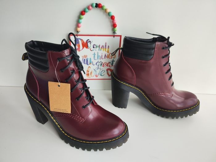 Dr Martens Persephone cherry red chunky heel platform boots UK8 EU42 US10