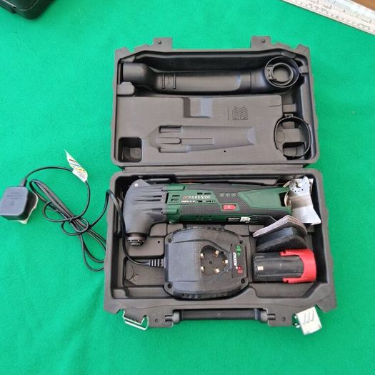 Cordless Multi tool with charger and battery