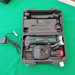 Cordless Multi tool with charger and battery