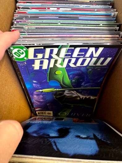 DC, Marvel Long Comic Box w 290 comics for Sale