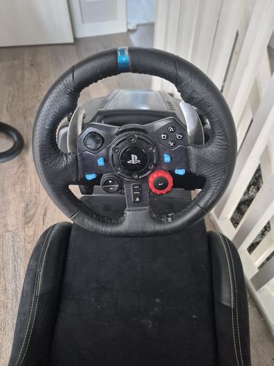 Logitech PlayStation steering wheel and chair