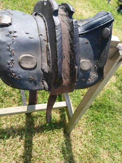 Antique Dinkey Harness, needs Stitching