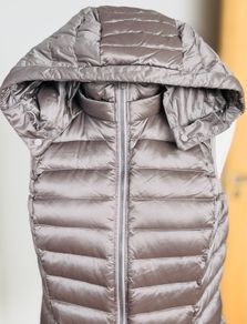 Lululemon sleeveless vest jacket