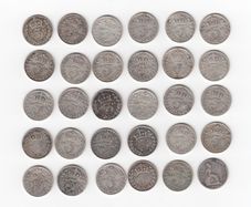 G.B. 29 x 3d, & 1 x 4d, 30 x 921/2% Silver Coins ( no.444)