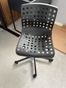 desk chair