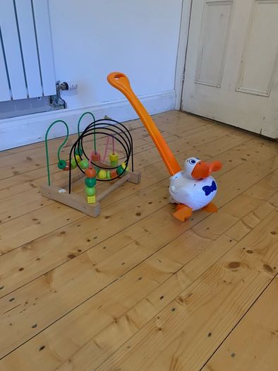 toys