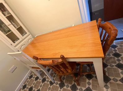 table + chairs