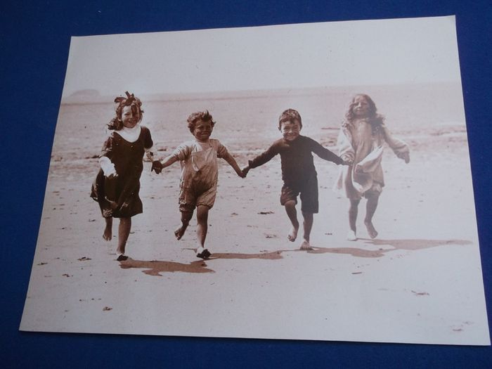 Prints - Showing Scenes From A By-gone Ireland