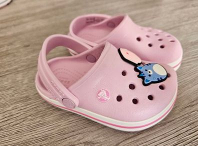Crocs size 6 infant